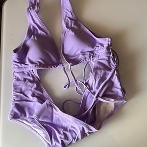 Bathing suit
